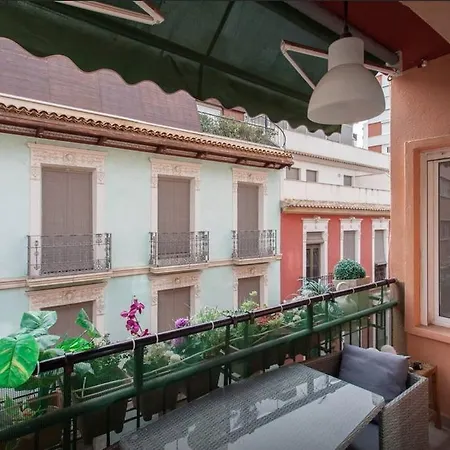 Luxury Flat In * アリカンテ